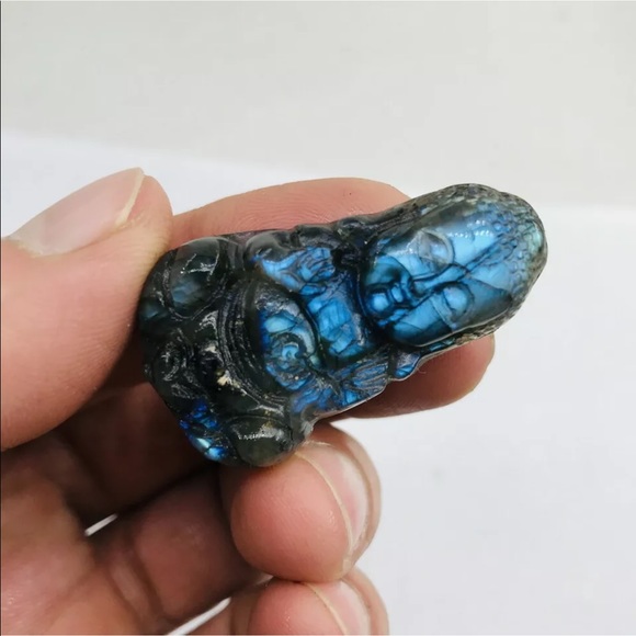 Carved labradorite baby Buddha Gemstones - Picture 2 of 4